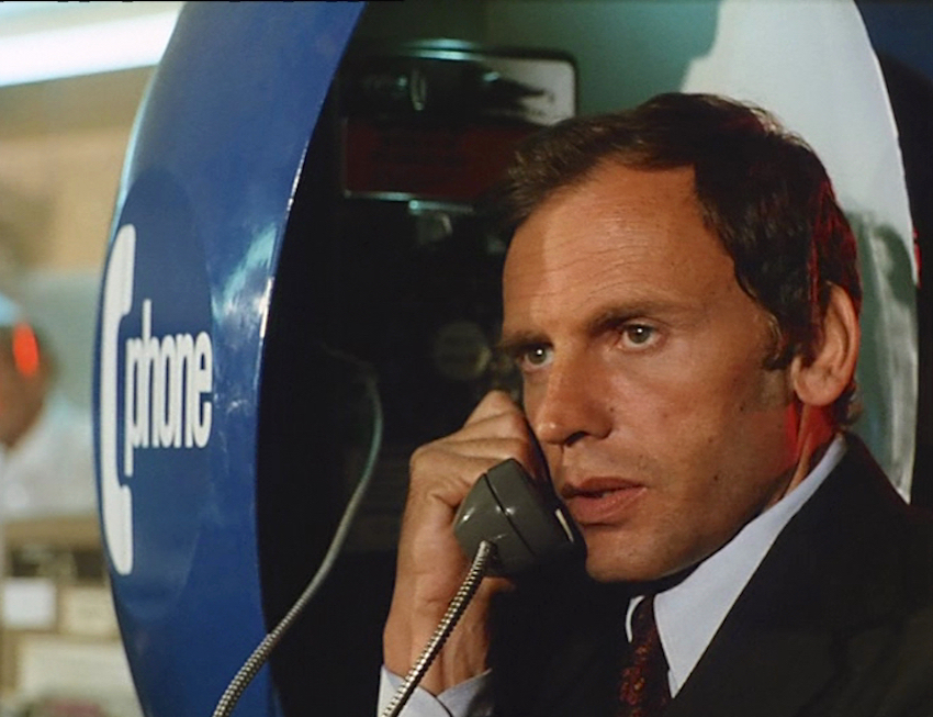 パリから来た殺し屋 4K