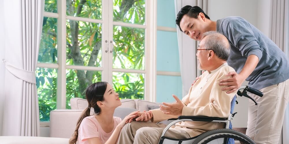 親の介護による兄弟姉妹間のトラブル回避策｜分担方法などを紹介