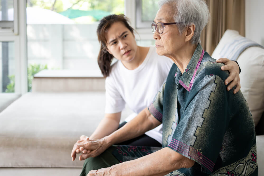 認知症の介護ストレスで限界を感じた時の対処法とストレス軽減方法を紹介