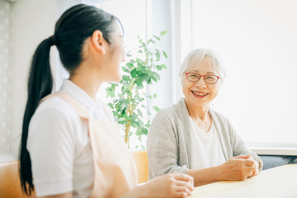 ショートステイで認知症は悪化する？理由と注意点を徹底解説
