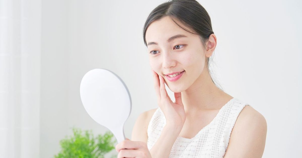 顔のハリとは?ハリの低下が気になる原因や日常で取り入れたいケア方法を解説 | Nオーガニック ビューティークリップ